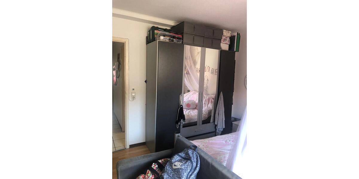 Etagenwohnung Saarbrücken West - 2 Zimmer, 40 m&sup2;, 89.000&euro; | Angebot:26858142