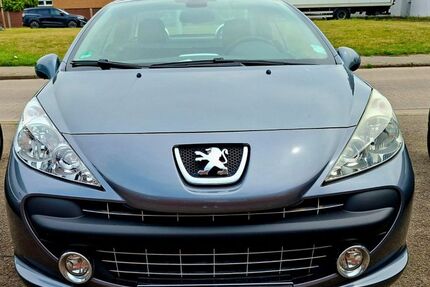 Peugeot 207 158.000 km 2.666 &euro; Minden 32425