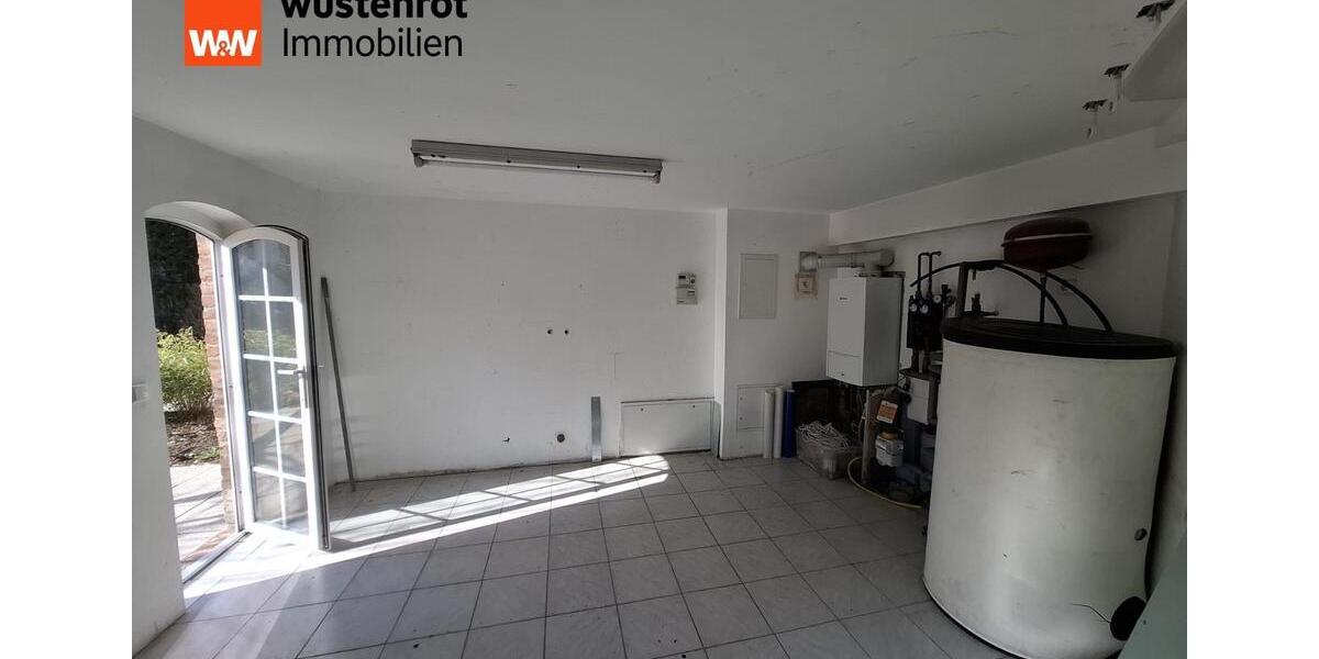 Einfamilienhaus Oranienburg - 3 Zimmer, 100 m&sup2;, 2.200&euro; | Angebot:26579215