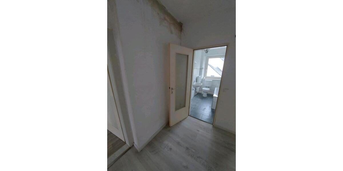 Etagenwohnung Thiersheim - 3 Zimmer, 75 m&sup2;, 650&euro; | Angebot:26273999
