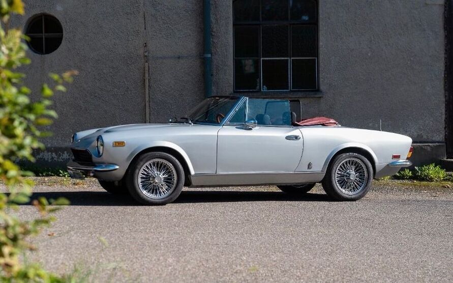 124 Spider
