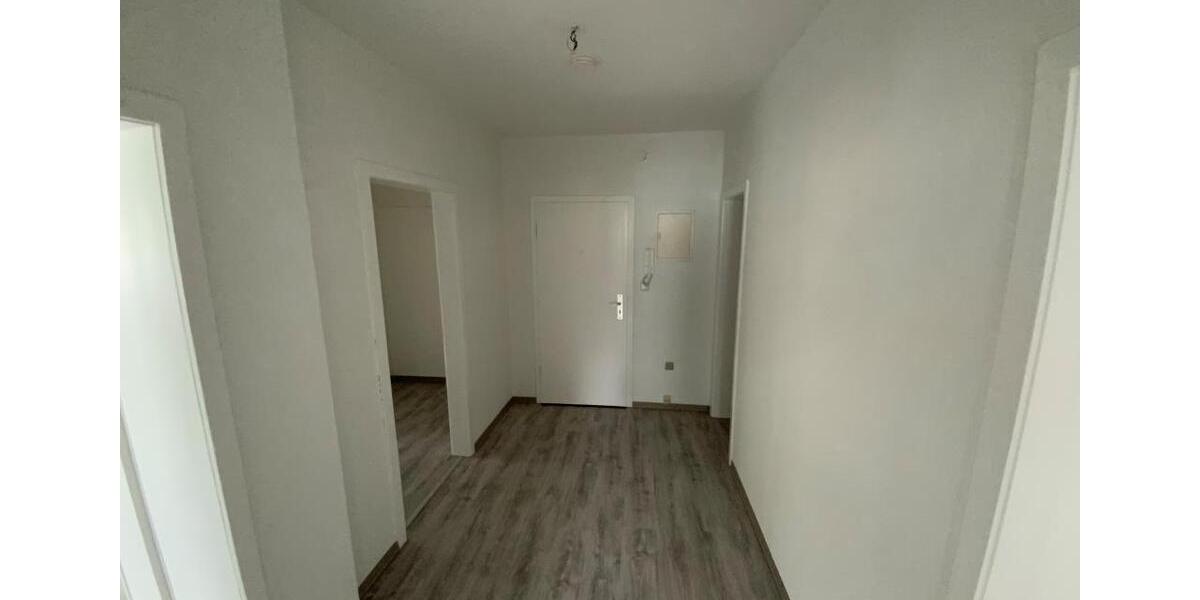 Etagenwohnung Plettenberg - 3 Zimmer, 77 m&sup2;, 529&euro; | Angebot:26194324
