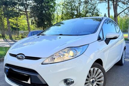 Ford Fiesta 119.860 km 4.500 &euro; Köln 50670