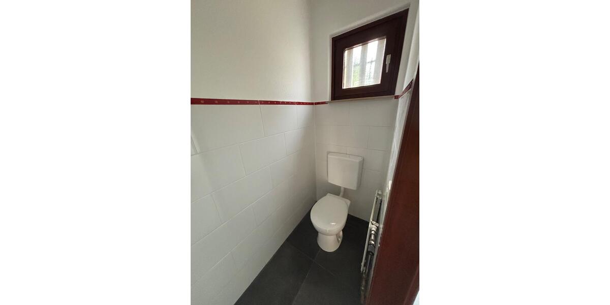 Reihenhaus Nürnberg Holzheim - 6 Zimmer, 120 m&sup2;, 1.600&euro; | Angebot:26048184