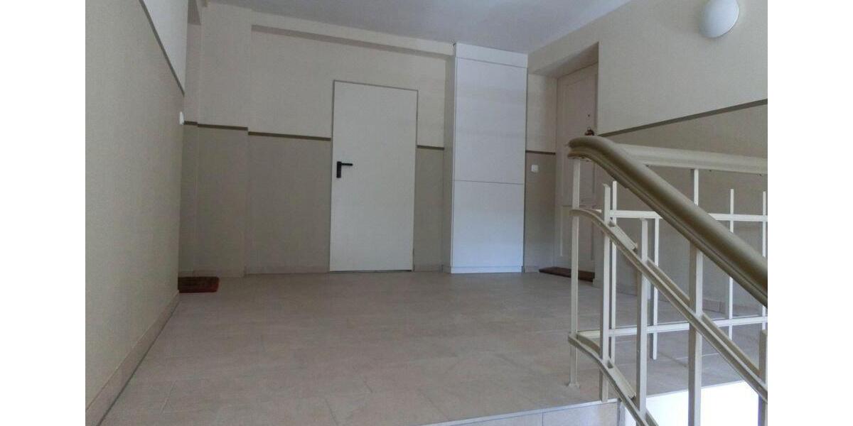 Etagenwohnung Hohenlockstedt - 2 Zimmer, 77 m&sup2;, 585&euro; | Angebot:26415347
