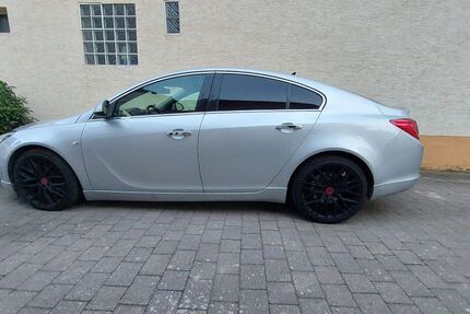 Opel Insignia 25.000 km 9.900 &euro; Böhl-Iggelheim 67459
