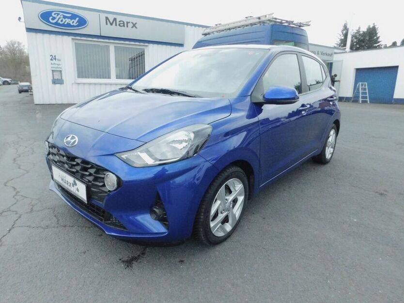i10