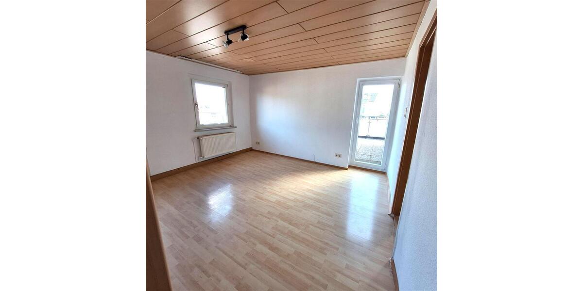 Mehrfamilienhaus, Wohnhaus Ansbach - 6 Zimmer, 145 m&sup2;, 1.950&euro; | Angebot:26057616