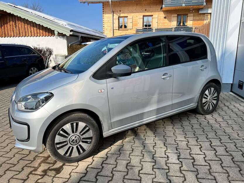 VW up! 39.500 km 7.950 € Rimsting 83253
