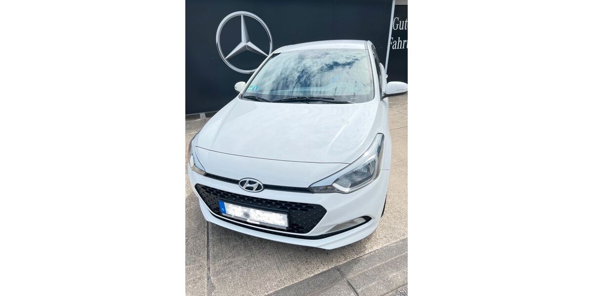 Hyundai i20 134.931 km 5.900 &euro; Aachen 52080