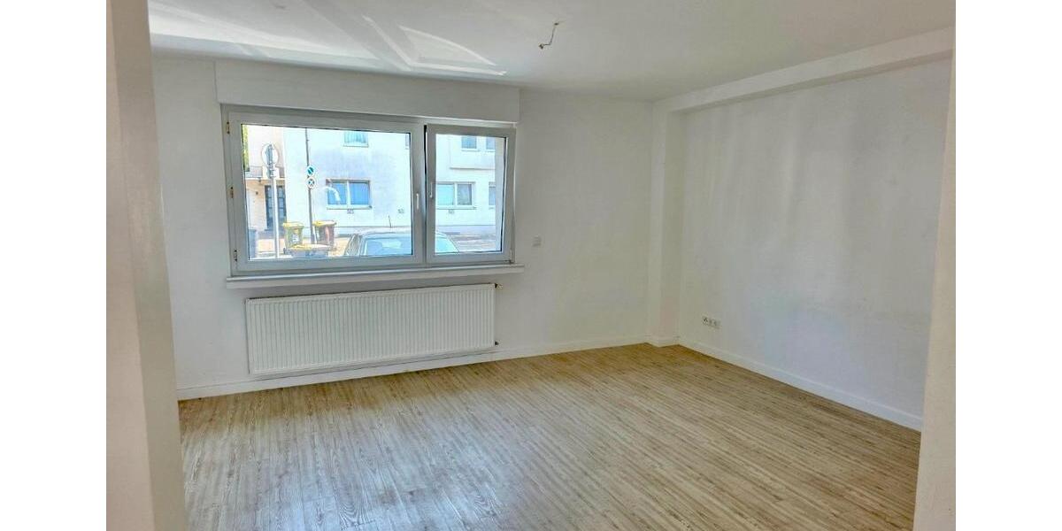 Doppelhaushälfte Köln Mülheim - 7 Zimmer, 145 m&sup2;, 2.400&euro; | Angebot:25157905
