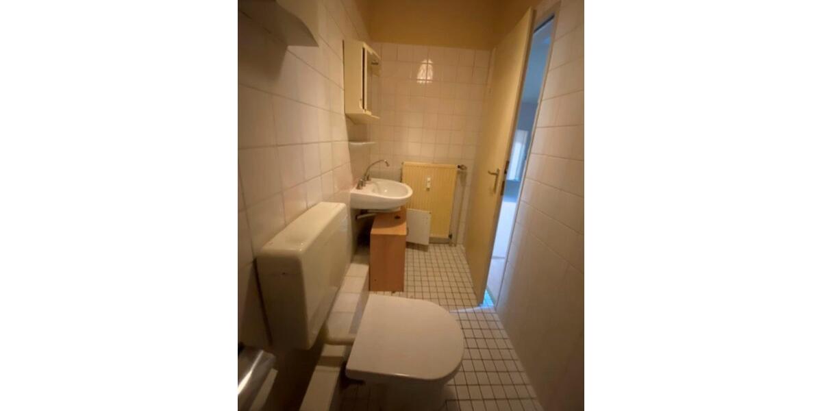 Etagenwohnung Wuppertal Arrenberg - 2 Zimmer, 32 m&sup2;, 60.000&euro; | Angebot:27024052