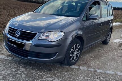 VW Touran 336.000 km 2.000 &euro; Kirchseeon 84514