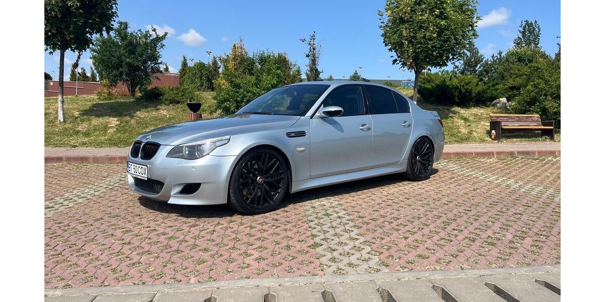 BMW M5 89.000 km 46.000 &euro; Alpen 46519