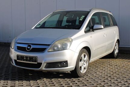 Opel Zafira 165.397 km 1.500 &euro; Korntal Münchingen 70825