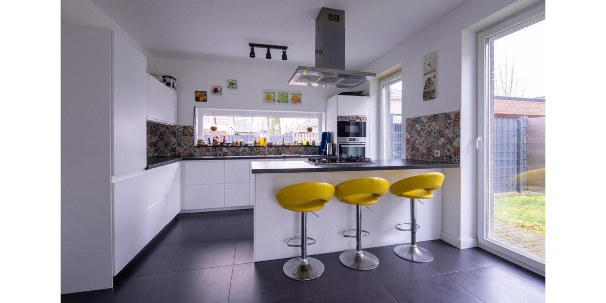 Etagenwohnung Gronau (Westfahlen) - 4 Zimmer, 138 m&sup2;, 569.000&euro; | Angebot:27134338