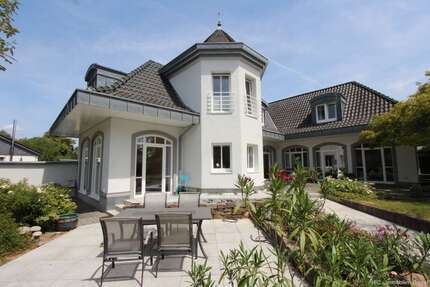 Haus Nettetal - 6 Zimmer, 215 m&sup2;, 1.225.000&euro; | Angebot:27338427