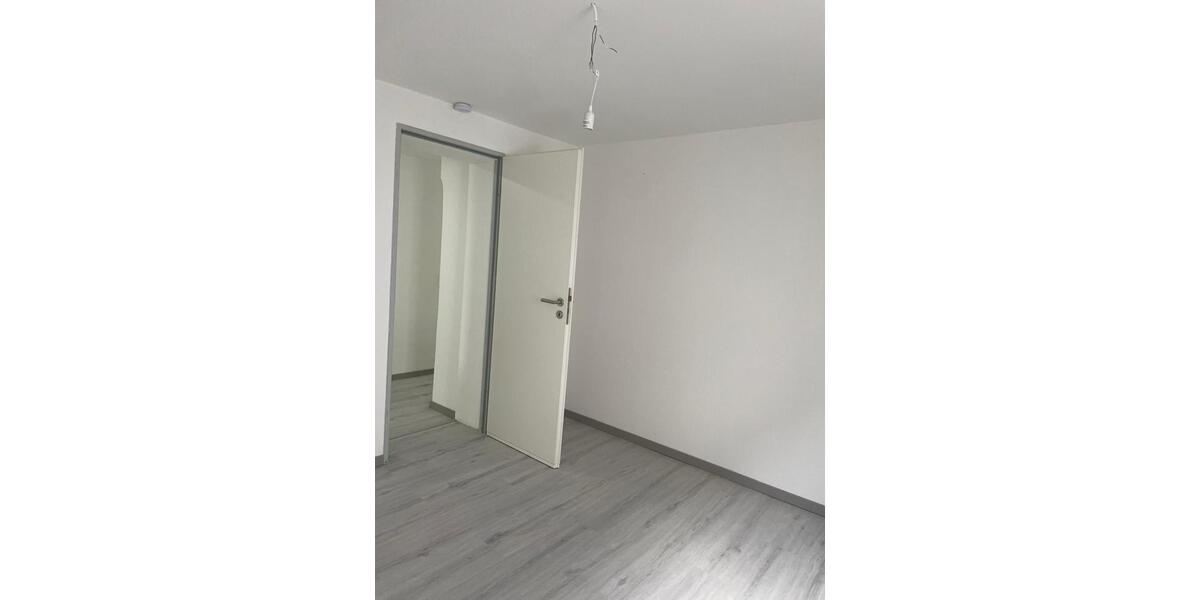 Etagenwohnung Tuttlingen - 3 Zimmer, 58 m&sup2;, 700&euro; | Angebot:26660122