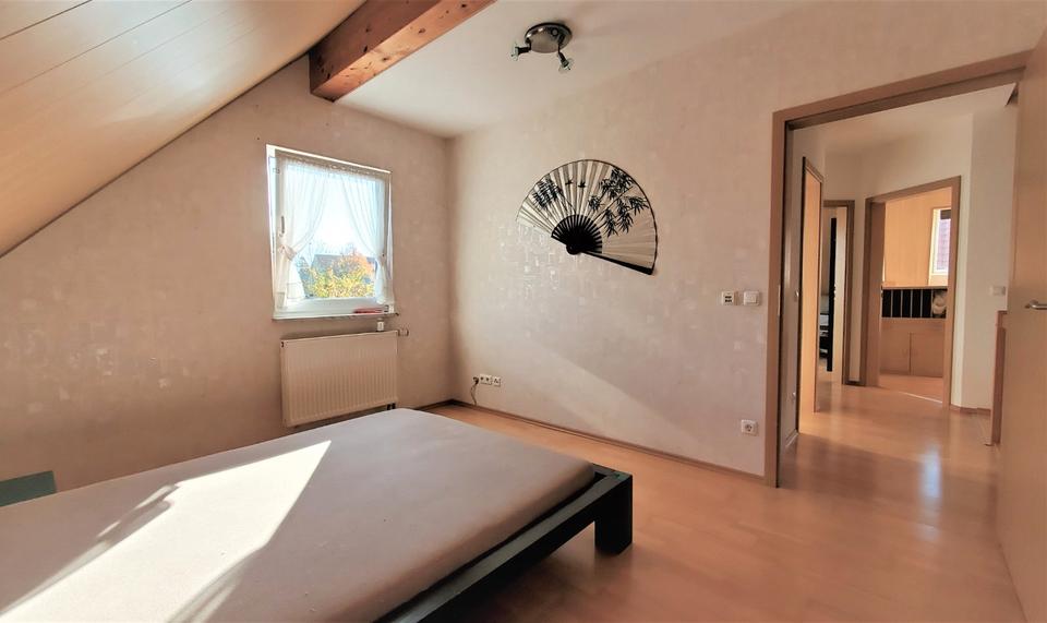 Doppelhaushälfte Fürth Südstadt - 6 Zimmer, 150 m&sup2;, 595.000&euro; | Angebot:26323054
