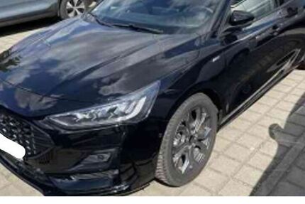 Ford Focus 7.490 km 25.890 &euro; Bensheim 64625