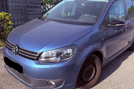 VW Touran 135.000 km 5.900 &euro; Markt Schwaben 85570
