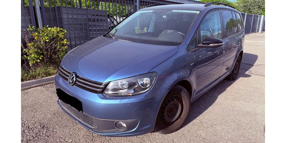 VW Touran 135.000 km 5.900 &euro; Markt Schwaben 85570