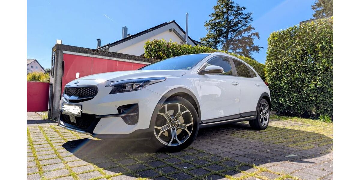 Kia XCeed 70.000 km 18.700 &euro; Esslingen a.N. 73733