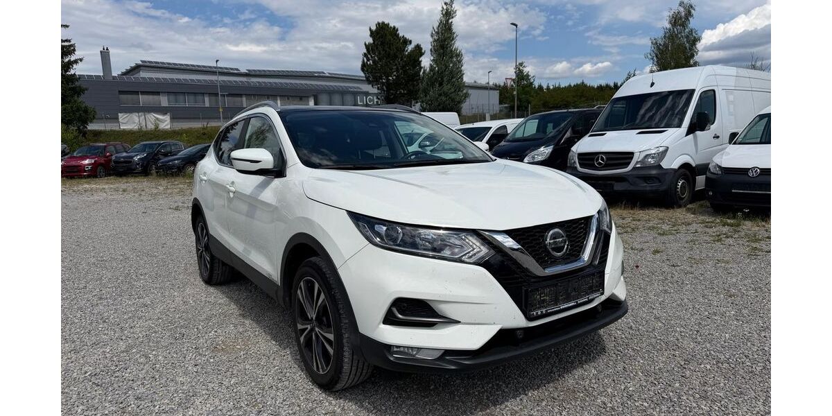 Nissan Qashqai 106.000 km 13.290 &euro; Schwenningen 78056