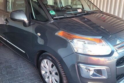 Citroen C3 Picasso 127.844 km 6.900 € Berlin 12277