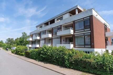 Charmante Eigentumswohnung im maritimen Ostseestil – 2,5 Zimmer mit zwei Balkonen in 23863 Scharbeutz 2 zimmer