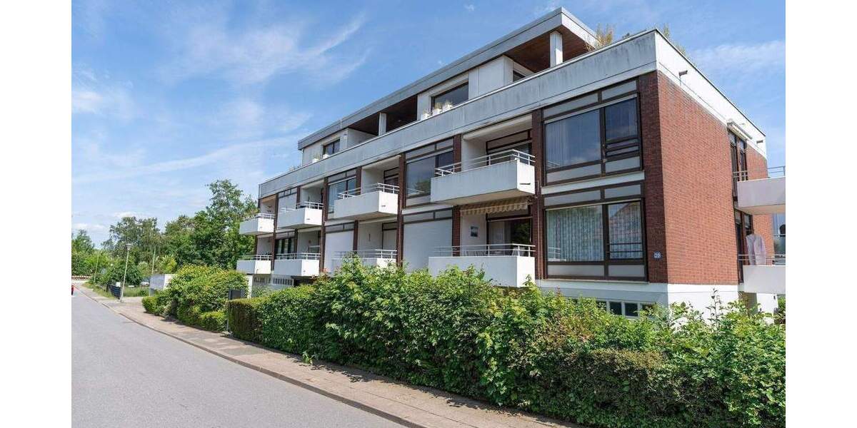 Charmante Eigentumswohnung im maritimen Ostseestil – 2,5 Zimmer mit zwei Balkonen in 23863 Scharbeutz 2 zimmer