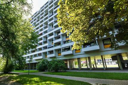 Wohnung zum Mieten in Stuttgart 855 € 72 m² 2.5 zimmer