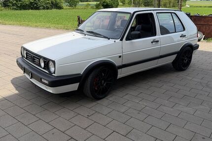 VW Golf 178.000 km 13.900 &euro; Blaufelden 74572