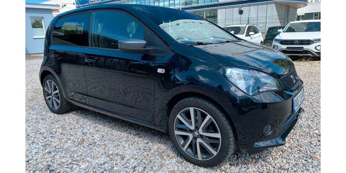 Seat Mii 49.500 km 8.950 &euro; Berlin-Spandau 13597