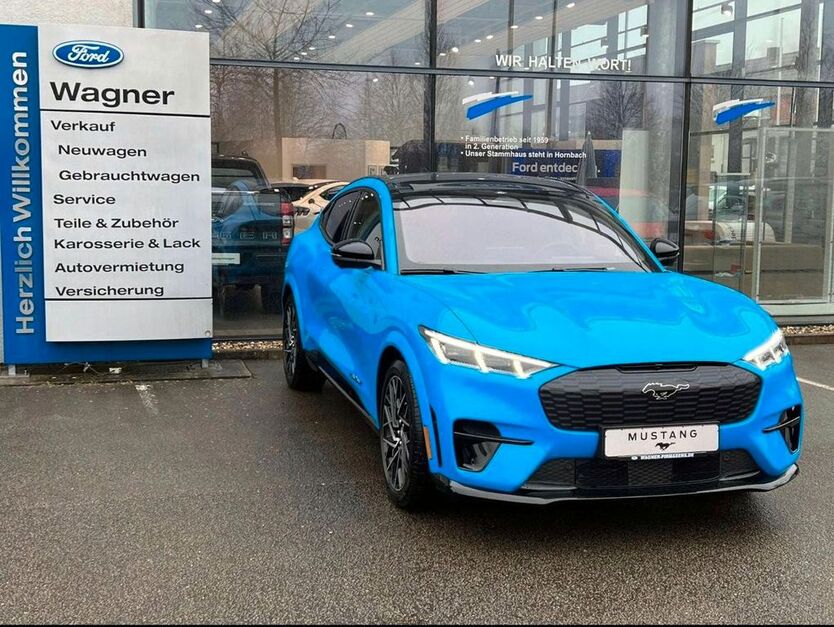 Ford Mustang Mach-E 6.000 km 49.990 € Pirmasens 66953