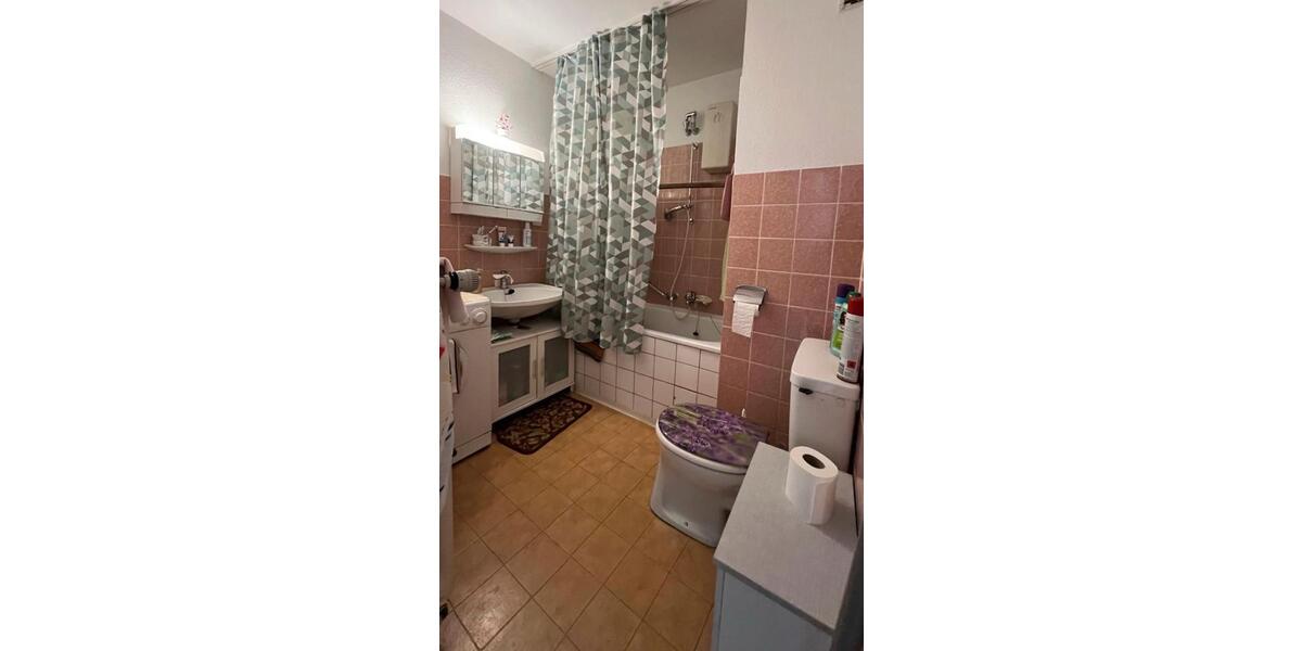 Etagenwohnung Hamm (Sieg) - 2 Zimmer, 45 m&sup2;, 87.000&euro; | Angebot:26800062