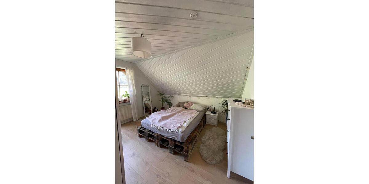 Etagenwohnung Stegen - 3.5 Zimmer, 9 m&sup2;, 1.100&euro; | Angebot:25340833