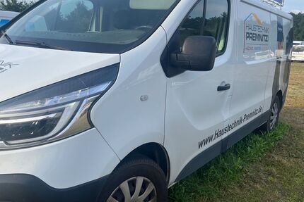 Renault Trafic 88.912 km 11.499 € Berlin 13359