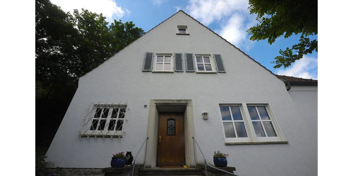 Einfamilienhaus Bad Kissingen - 6.5 Zimmer, 210 m&sup2;, 560.000&euro; | Angebot:26904800