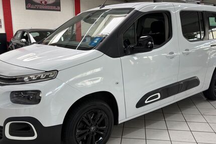 Citroen Berlingo 84.000 km 20.900 &euro; Leverkusen 51371