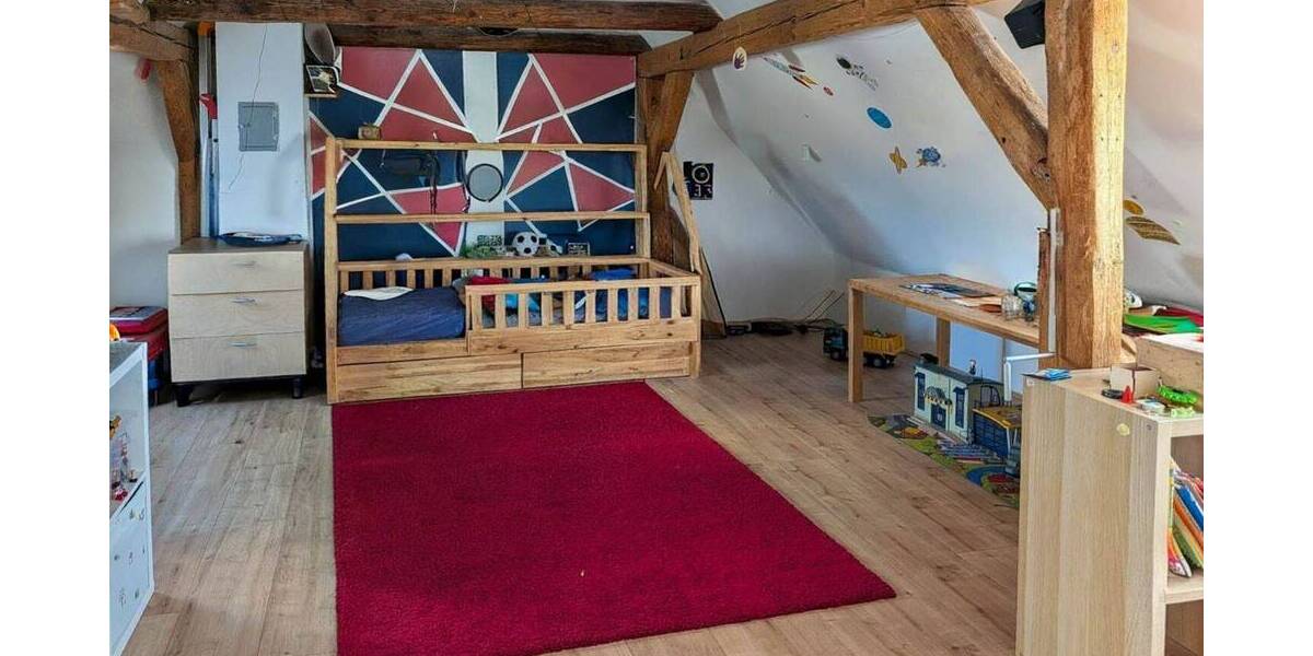 Einfamilienhaus Pfreimd - 5 Zimmer, 90 m&sup2;, 220.000&euro; | Angebot:26686372