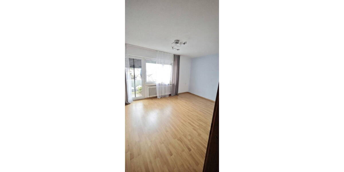 Etagenwohnung Schweinfurt Oberndorf - 3 Zimmer, 95 m&sup2;, 209.000&euro; | Angebot:26434468