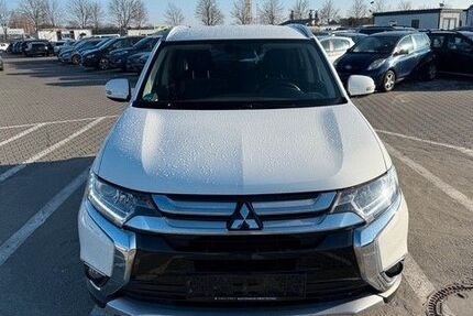 Mitsubishi Outlander 191.314 km 9.499 &euro; Mittenwalde 15749