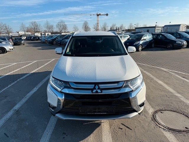 Mitsubishi Outlander 191.314 km 9.499 &euro; Mittenwalde 15749