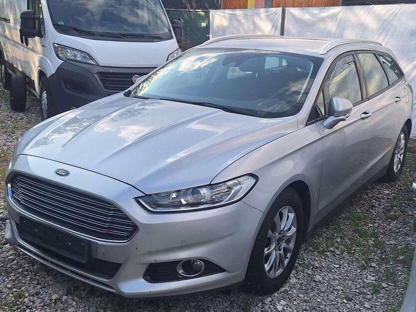 Ford Mondeo 264.365 km 6.390 € Neu-ulm 89231