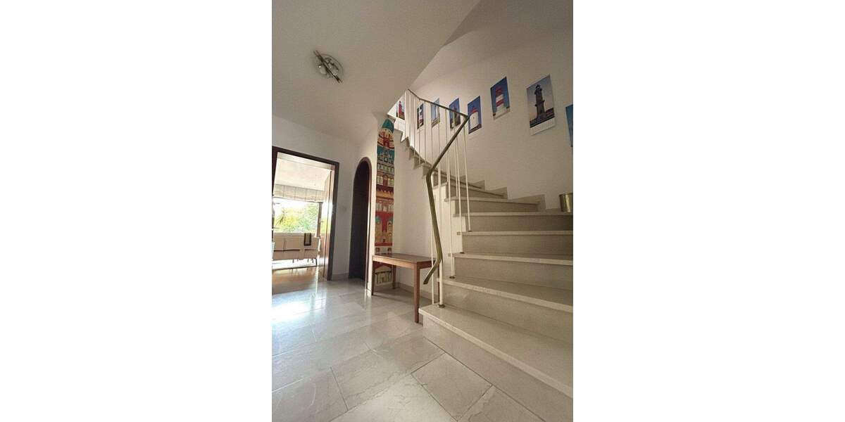 Reihenendhaus Augsburg Göggingen - 6 Zimmer, 156 m&sup2;, 699.000&euro; | Angebot:24735776