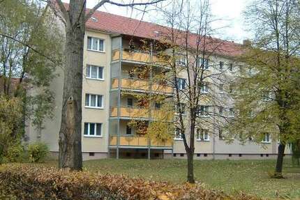 Wohnung Finsterwalde - 2.5 Zimmer, 58 m&sup2;, 372&euro; | Angebot:25605081