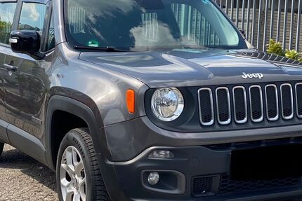 Jeep Renegade 94.000 km 12.999 &euro; München 80807