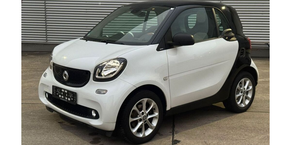 Smart ForTwo 35.996 km 9.890 &euro; Mainz - Mombach 55120
