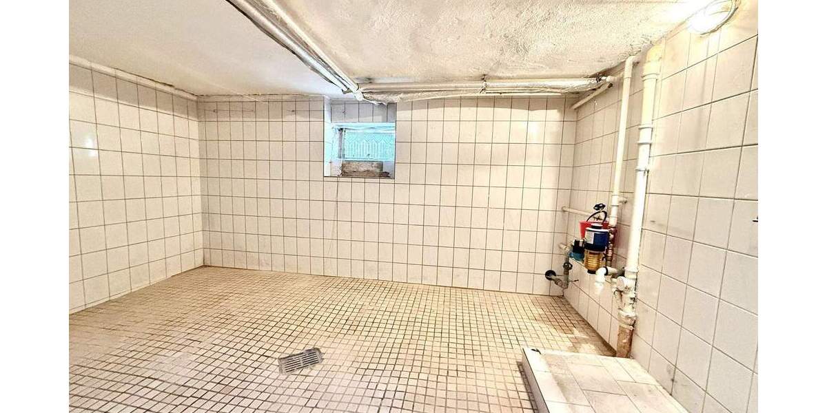 Einfamilienhaus Vohenstrauß Altenstadt - 6 Zimmer, 121 m&sup2;, 165.000&euro; | Angebot:25697489